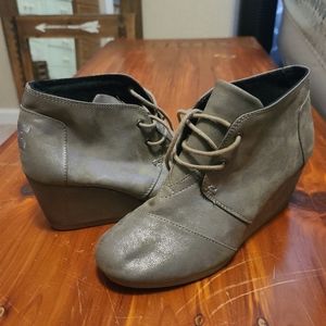 Toms Metallic Wedge Booties, Size 7.5